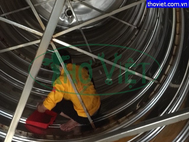 vệ sinh bồn nước inox quận 10