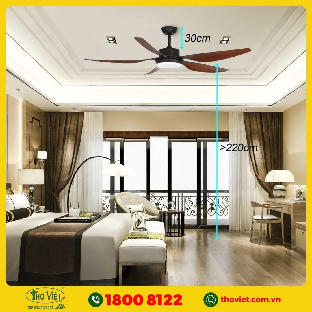 Thợ Việt lắp quạt trần tại quận 10