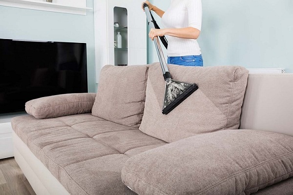 vệ sinh thảm ghế sofa, nhân viên vệ sinh thảm ghế sofa tại nhà