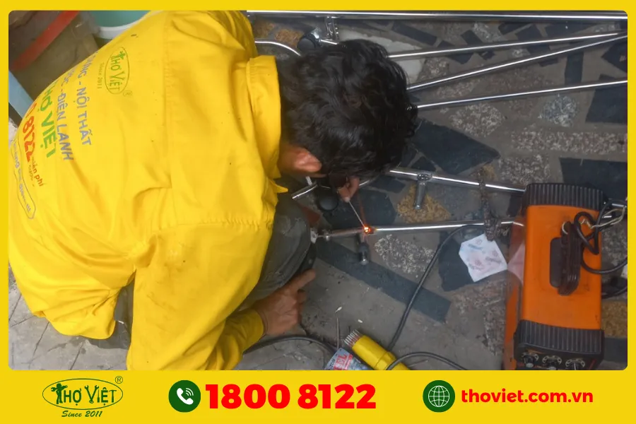 Quy trình thi công hàn tại nhà quận 2 của Thợ Việt