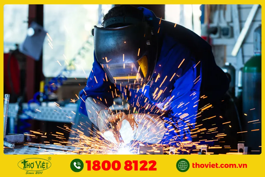 Tại sao, nên thuê thợ hàn inox?