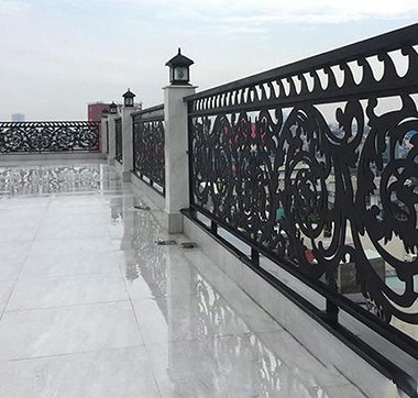 lan can sắt mẫu 11