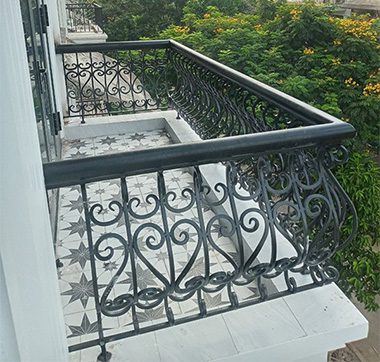 lan can sắt mẫu 31