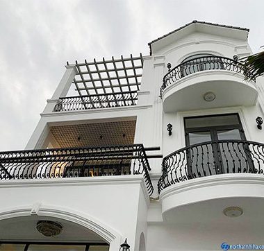 lan can sắt mẫu 7