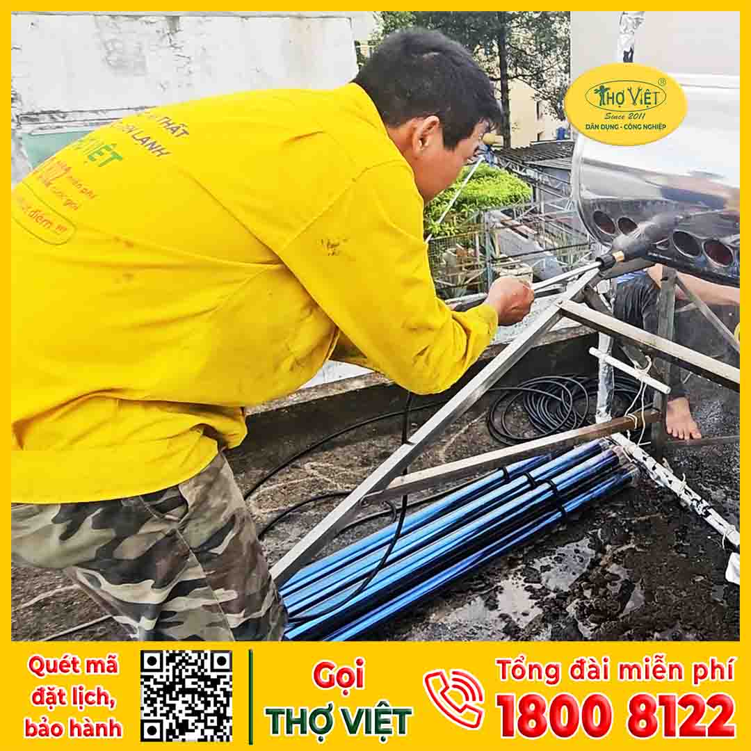 Bảng giá vệ sinh máy nước nóng năng lượng mặt trời tại Tân Uyên