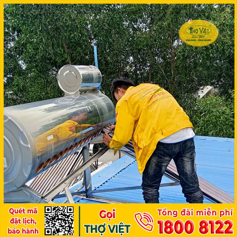 Cách vệ sinh máy nước nóng năng lượng mặt trời