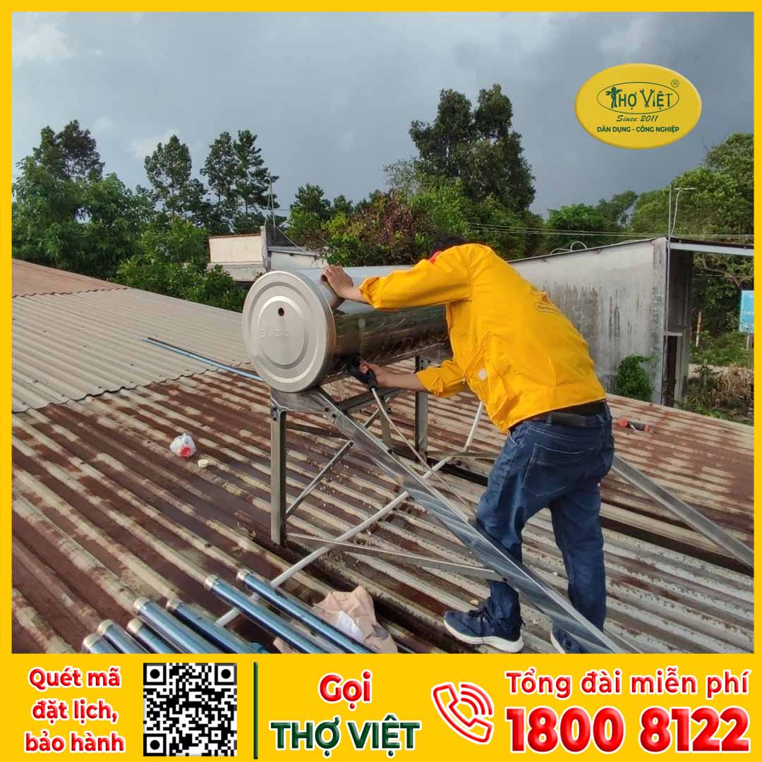 Dịch vụ vệ sinh máy năng lượng mặt trời