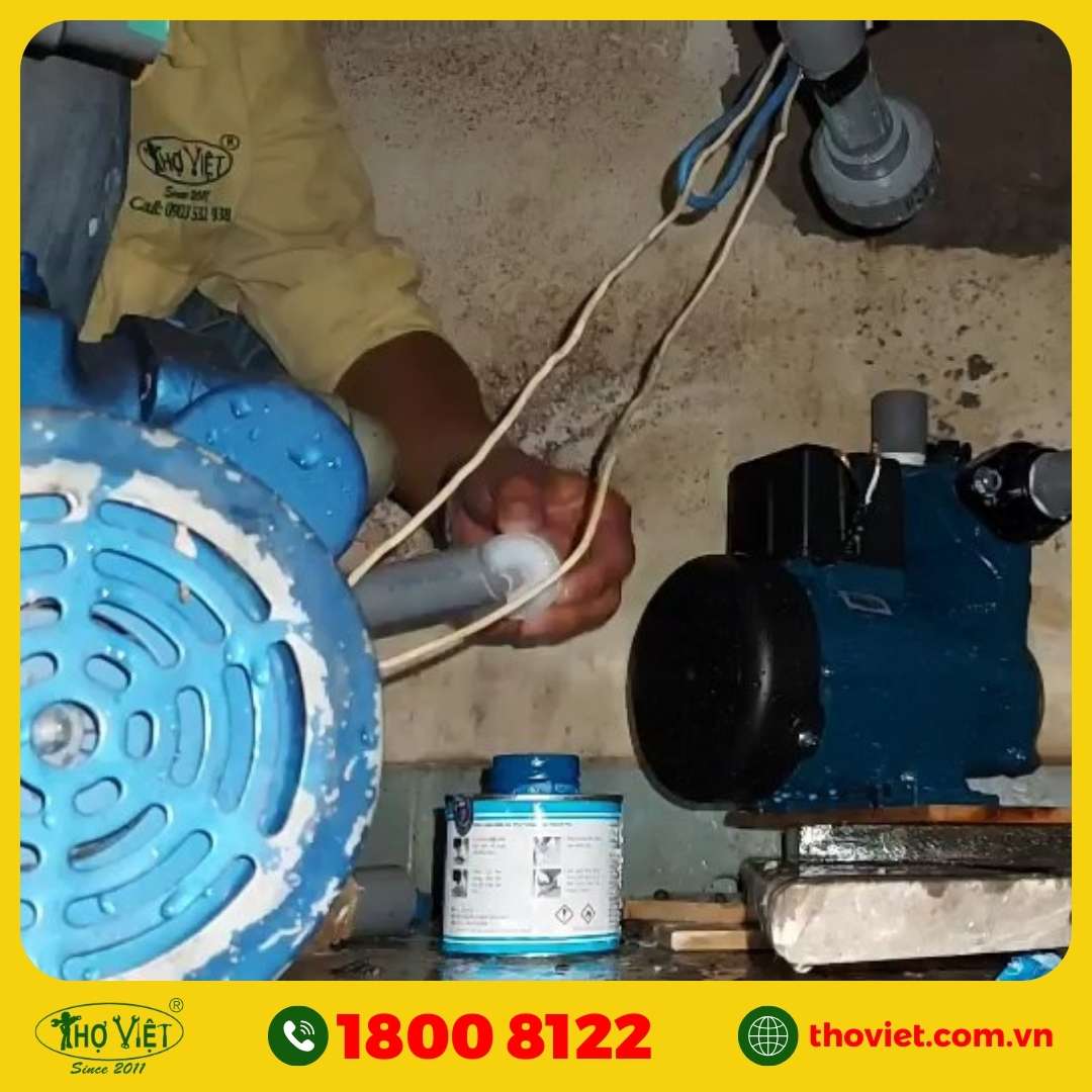 Thợ Việt sửa máy bơm nước khu vực Bình Chánh