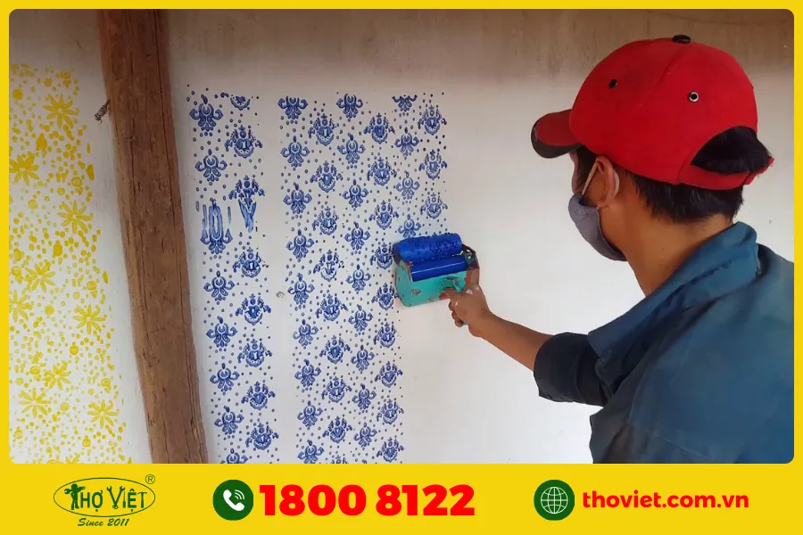 Hướng dẫn cách sơn hoa văn phòng khách