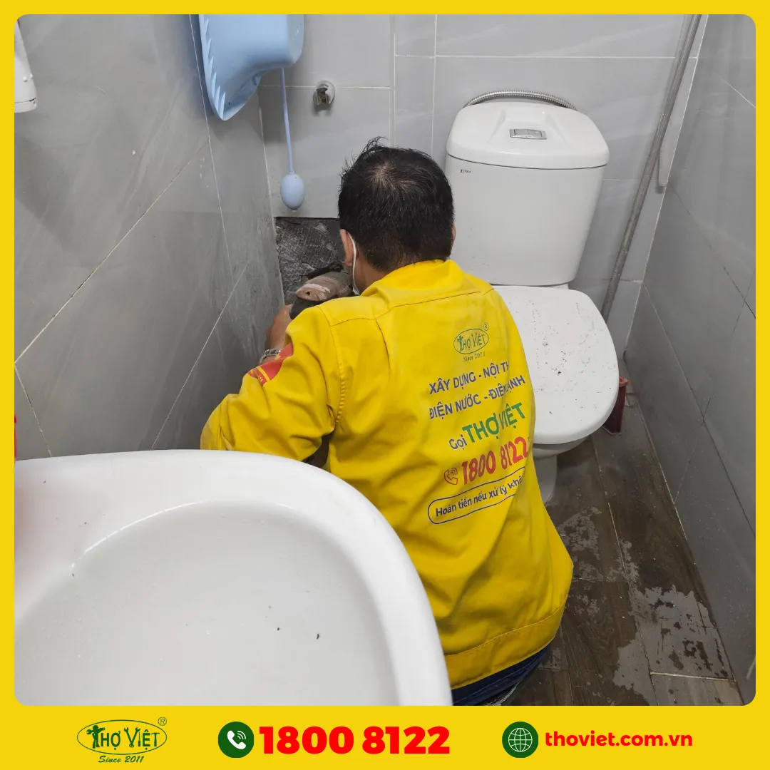 Thông nghẹt tại quận 10