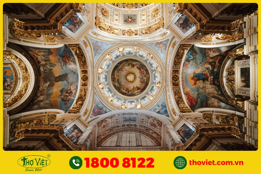 Top 10 mẫu trần thạch cao nhũ vàng đẹp nhất hiện nay