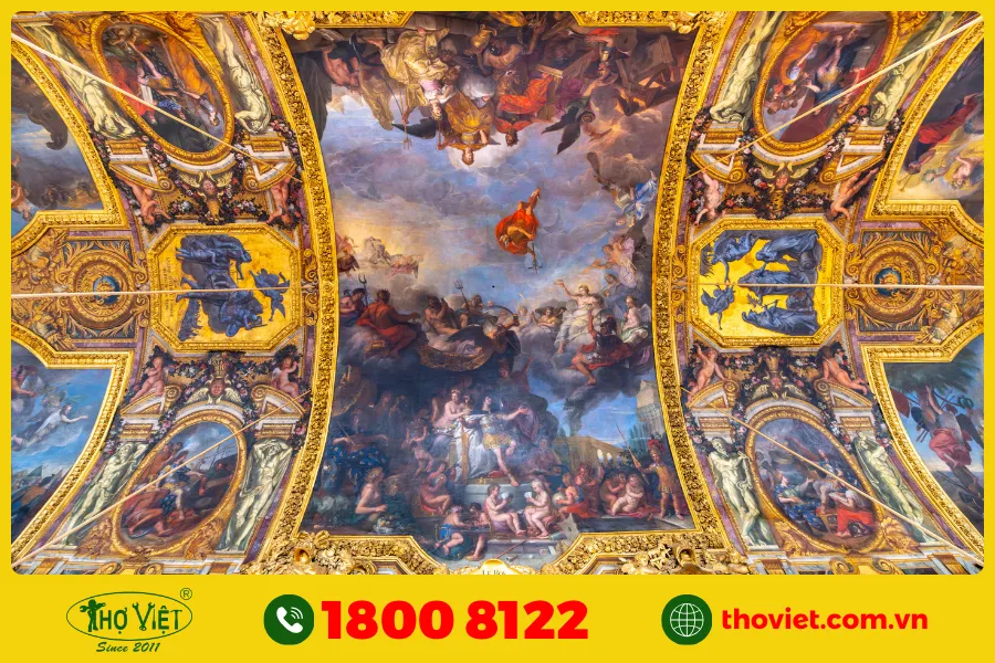 Top 10 mẫu trần thạch cao nhũ vàng đẹp nhất hiện nay