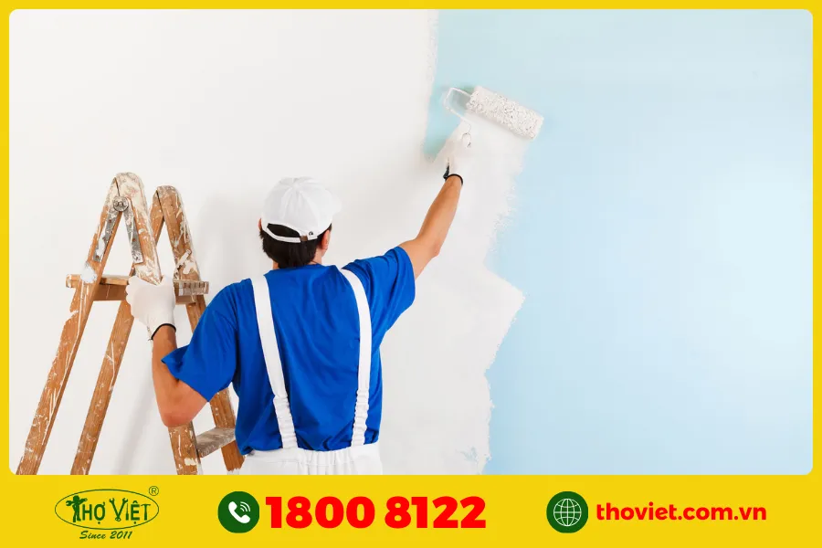 Tường đã dùng sơn & đang xuống cấp