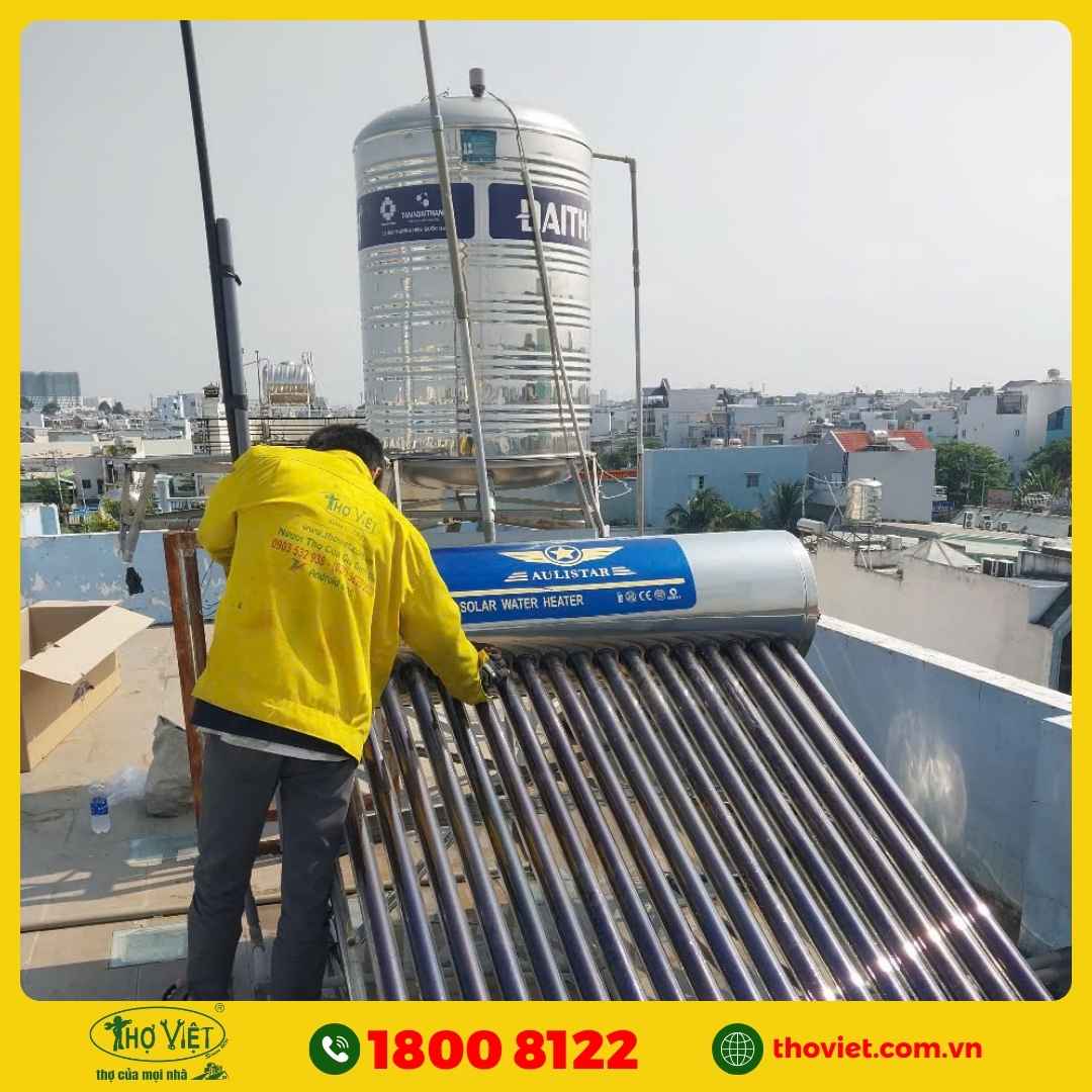 Quy trình lắp đặt máy nước nóng năng lượng mặt trời tại quận Tân Phú - Thợ Việt
