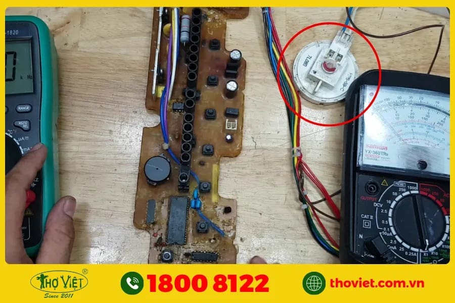 Phao áp suất của máy giặt Toshiba bị hỏng