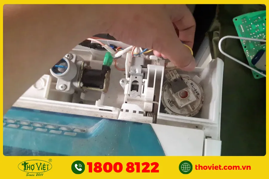 Tiếp điểm của máy giặt Sanyo không hoạt động