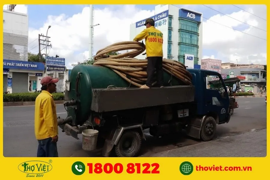 Quy trình hút hầm cầu quận 5 của Thợ Việt