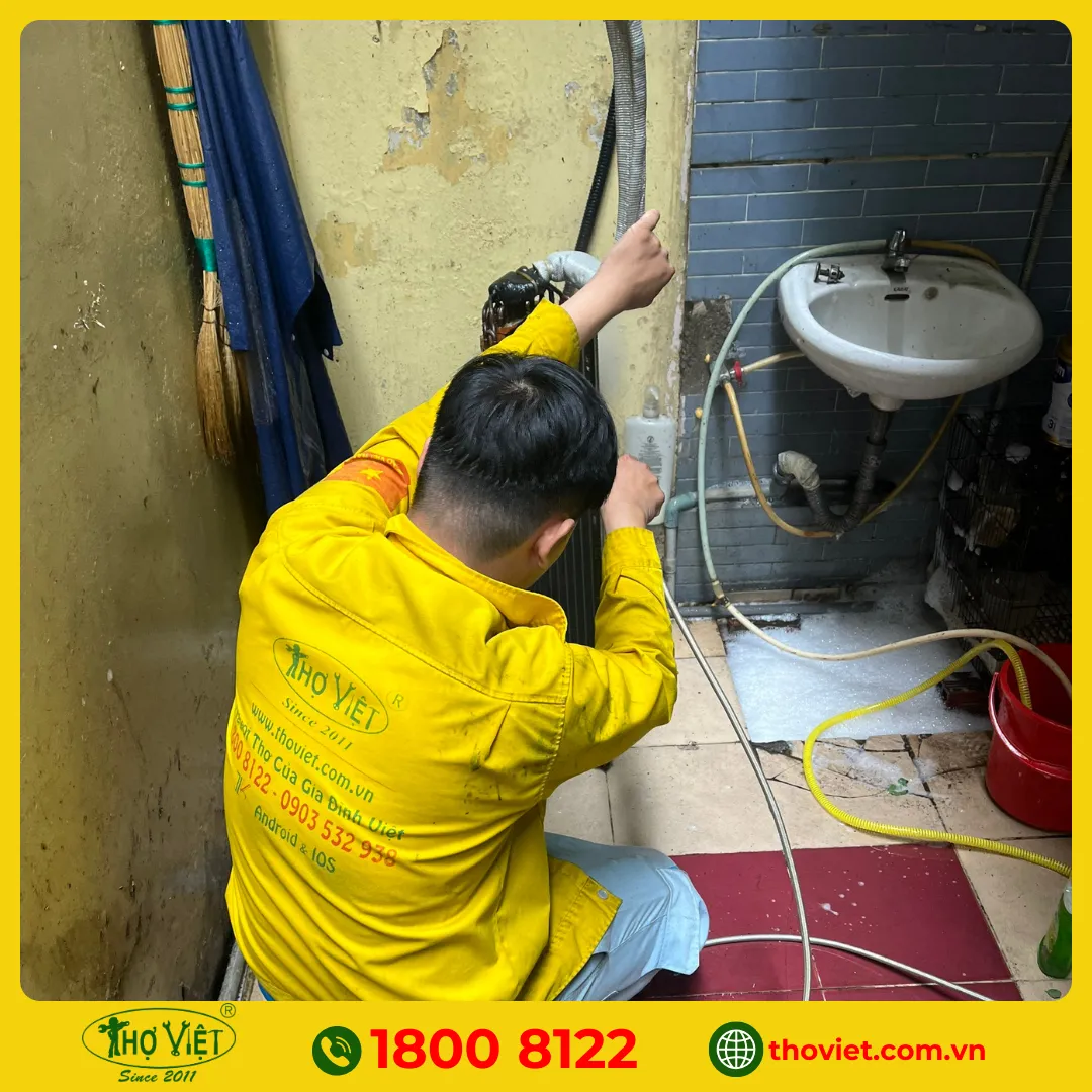 Không vệ sinh máy lạnh định kỳ 