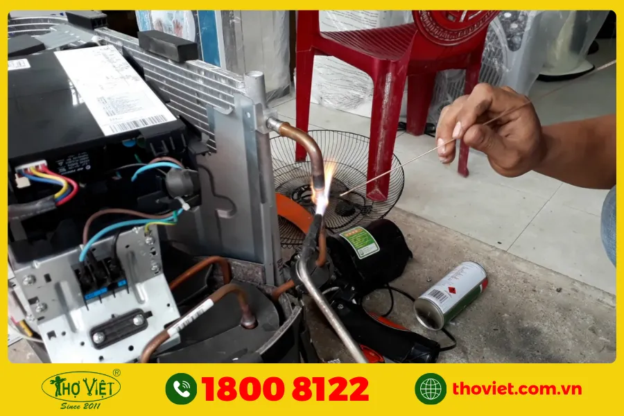Điều hòa bị xì gas
