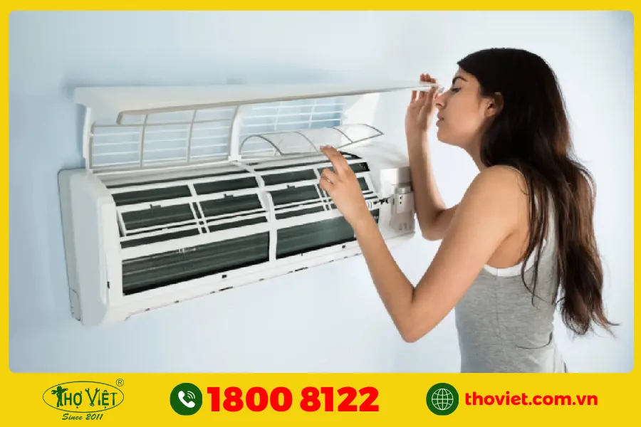 Mùi hôi khó chịu từ máy lạnh