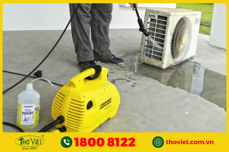 Không nên sử dụng áp suất nước quá mạnh