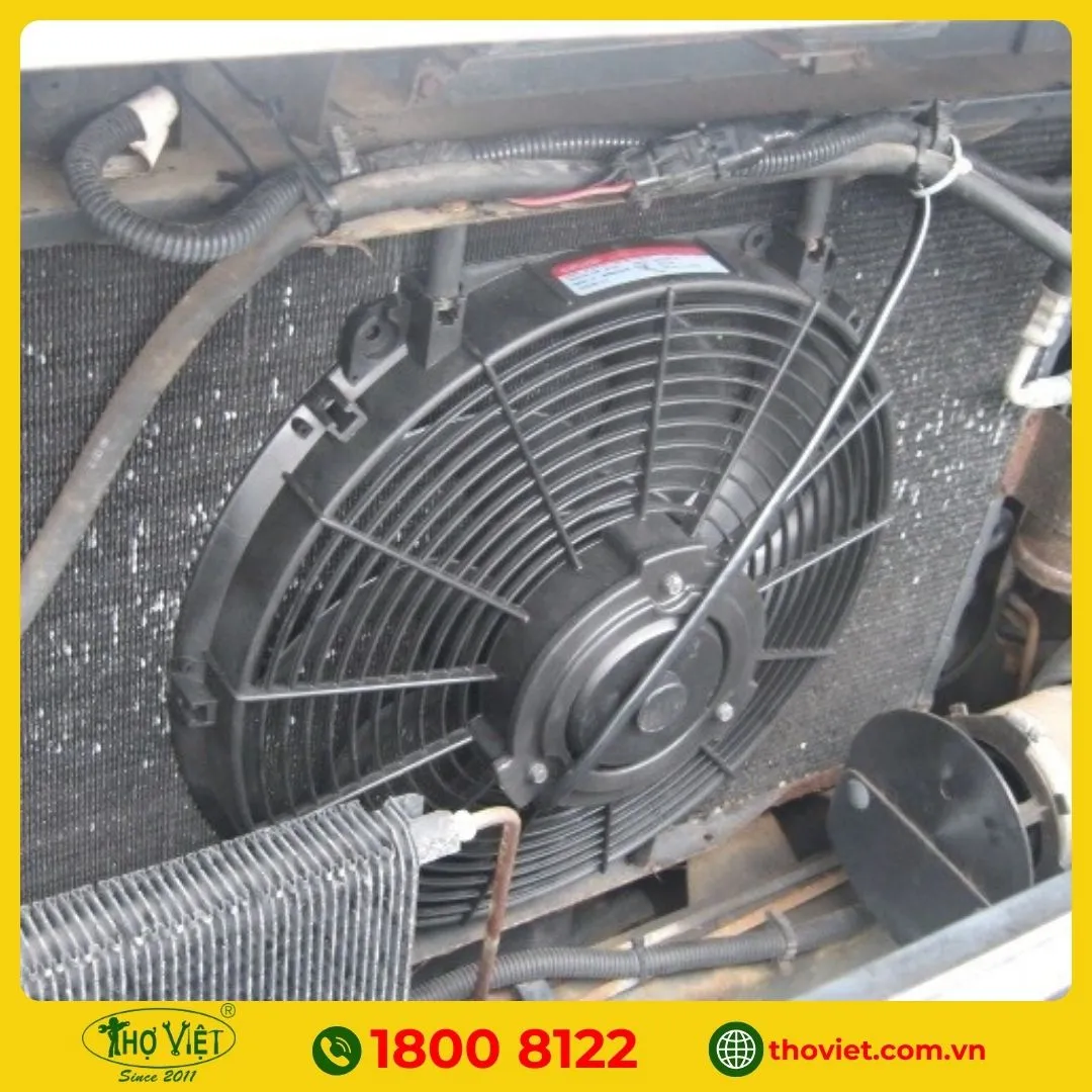 Điều hòa quá nhiệt do không tản được nhiệt