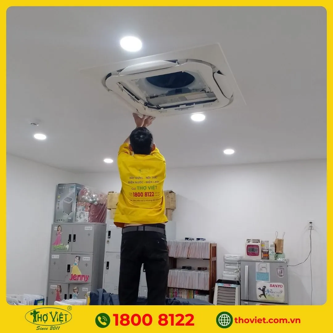 Gọi thợ điện lạnh đến sửa máy lạnh