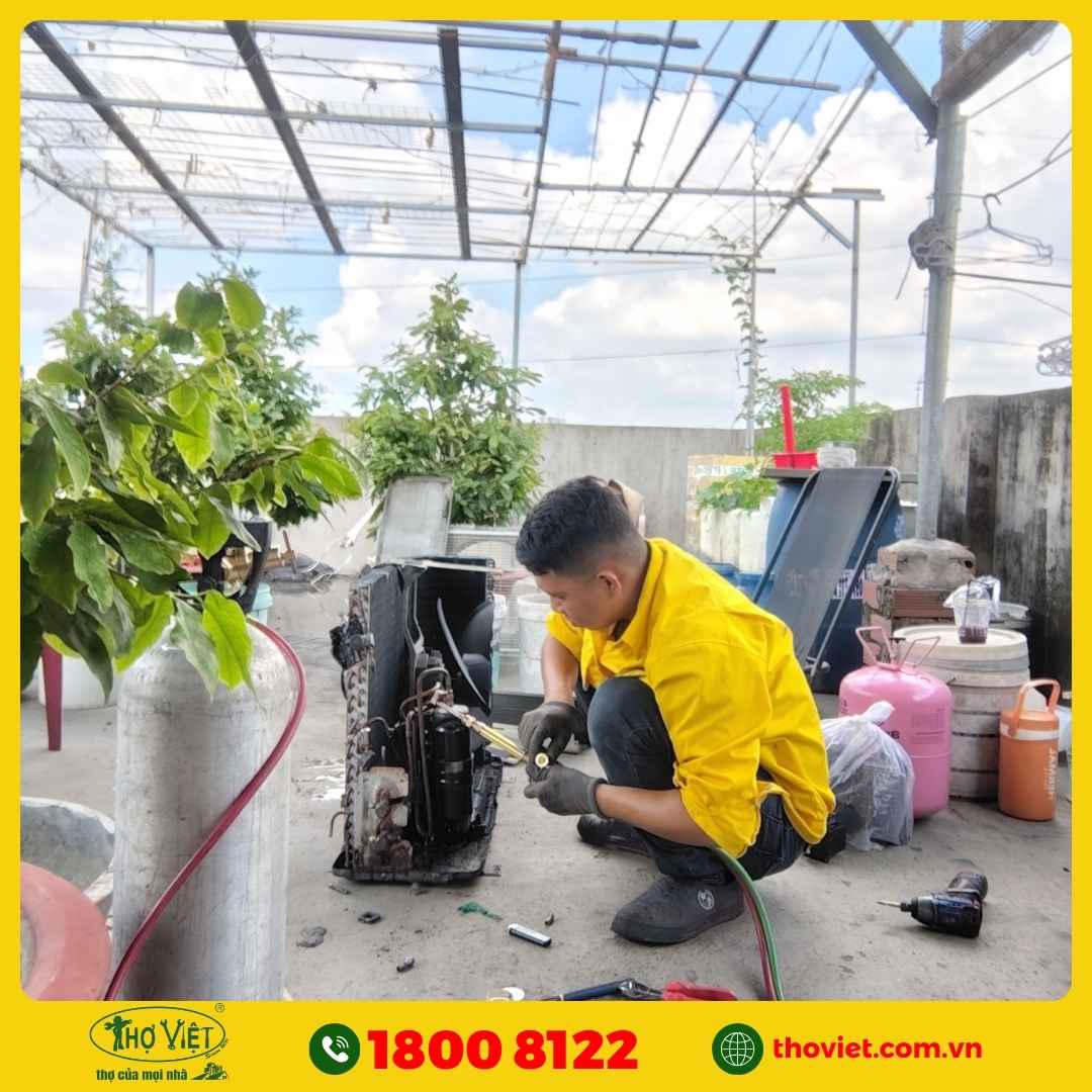 Không tự ý sửa máy lạnh
