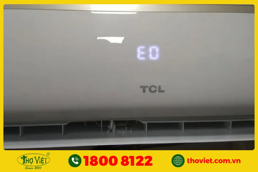 Máy lạnh TCL báo lỗi E0 thường do mất kết nối giữa dàn lạnh và dàn nóng.