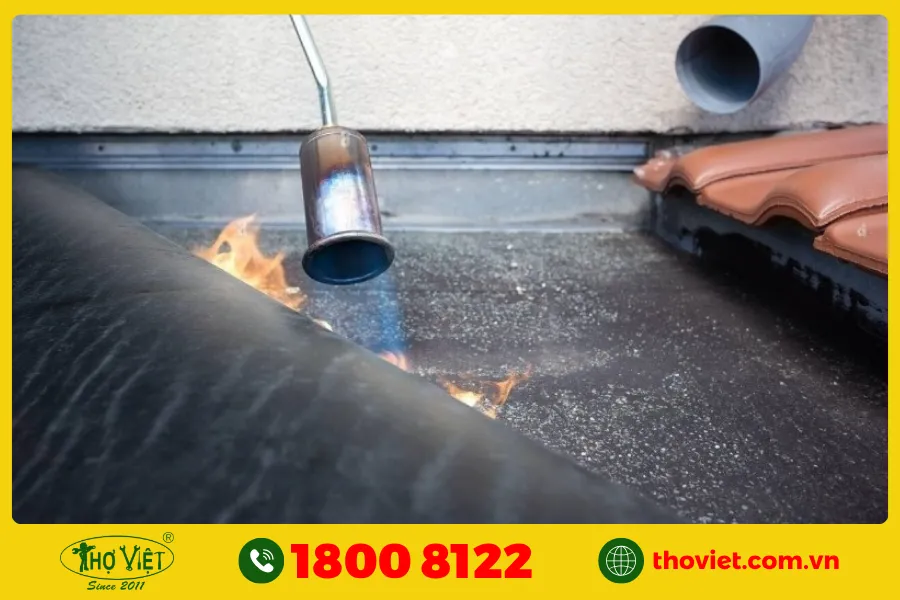 Chống thấm tầng 2 nhà vệ sinh bằng màng khò nóng