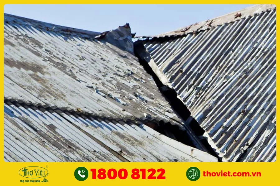 Nguyên nhân khiến cho mái Fibro xi măng bị dột