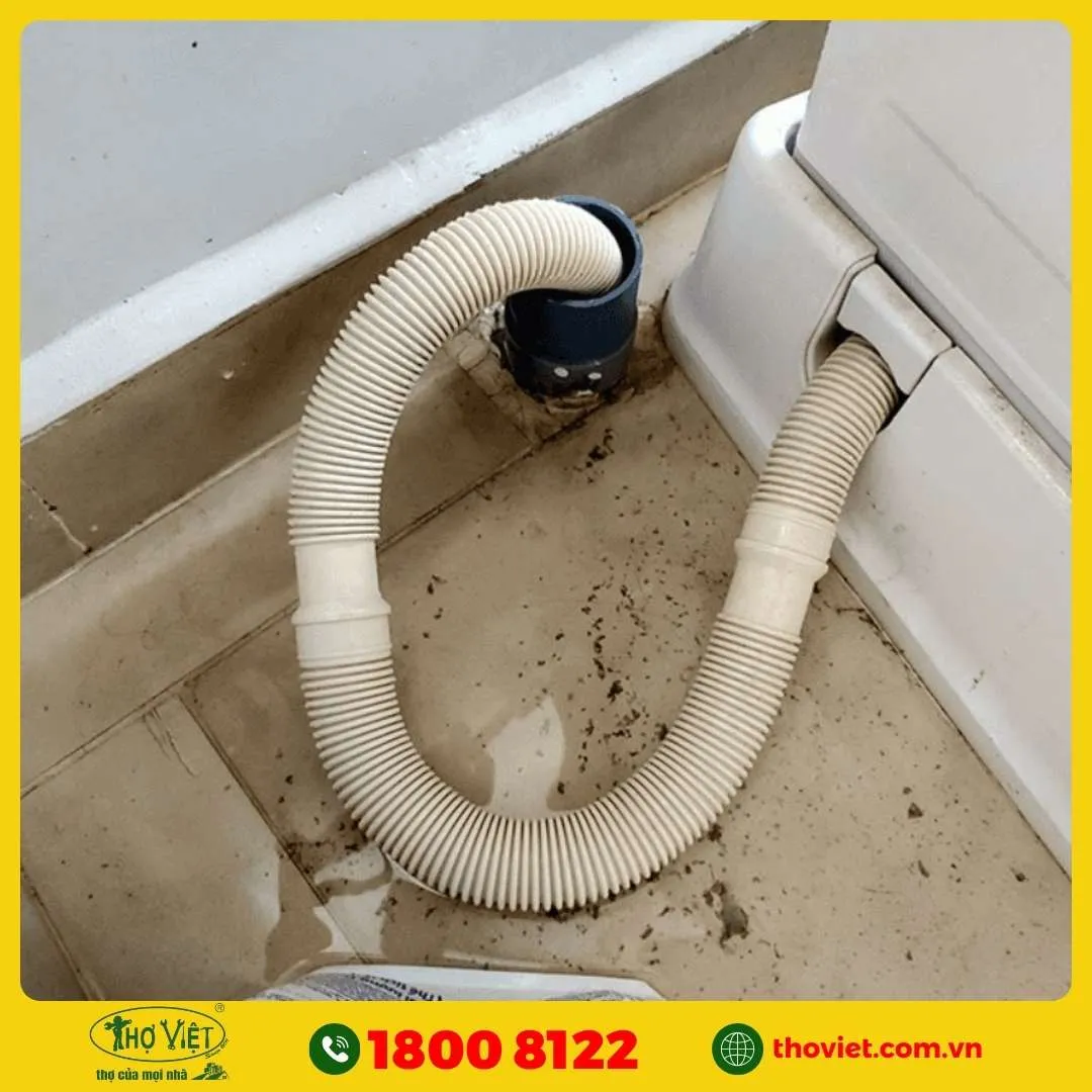 Máy giặt nghẹt ống xả nước