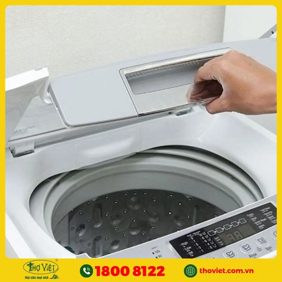 Nắp máy không khít