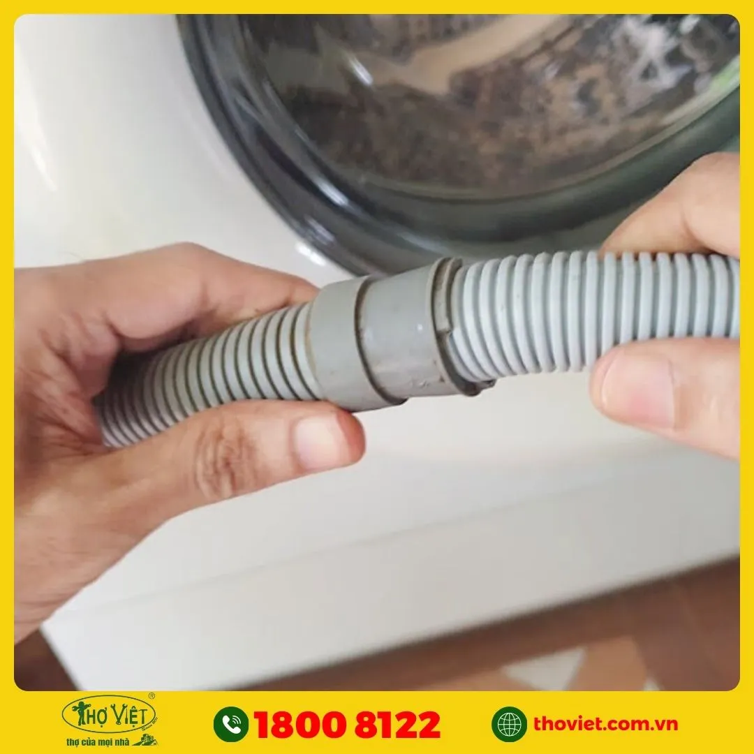 Tắc nghẽn ống xả máy giặt