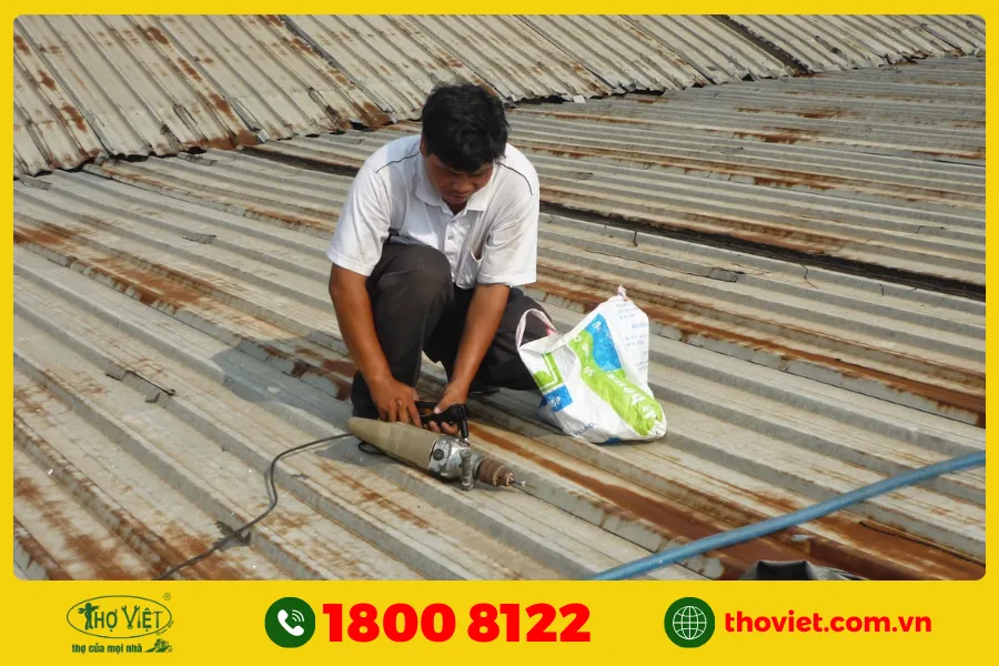 Chống dột mái tôn 999 bằng axit