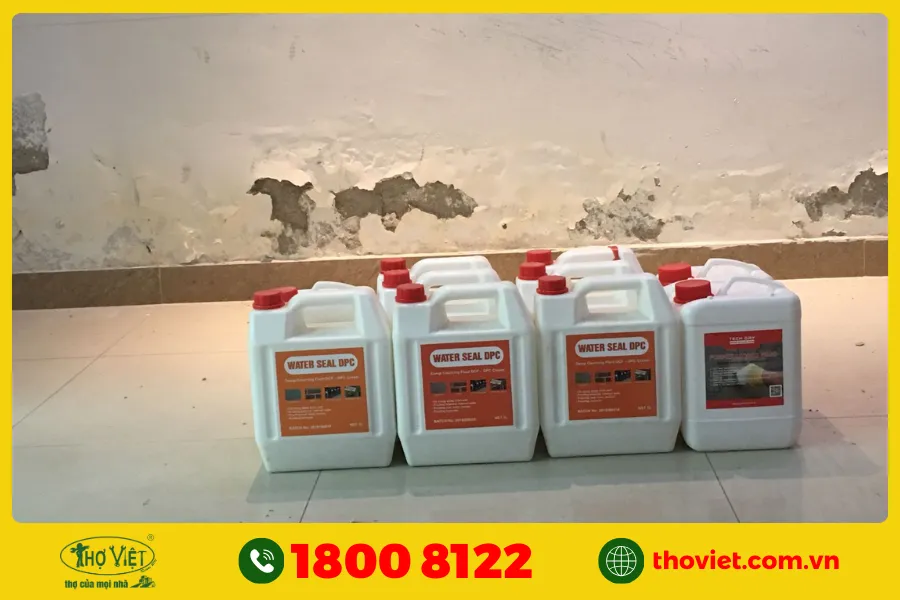Chống thấm ngược chân tường bằng keo PU Foam