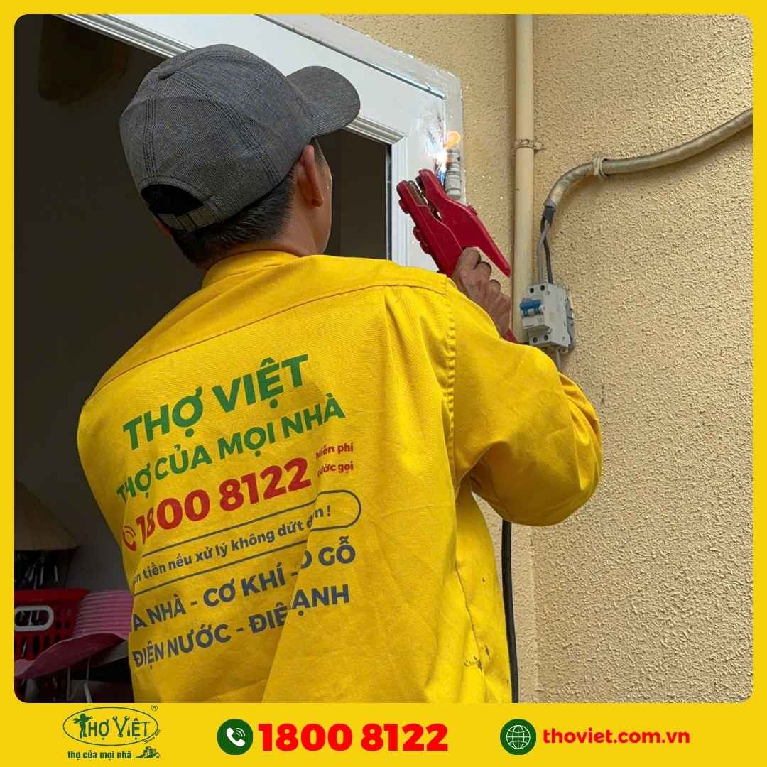 Định vị khung nhôm ngoài