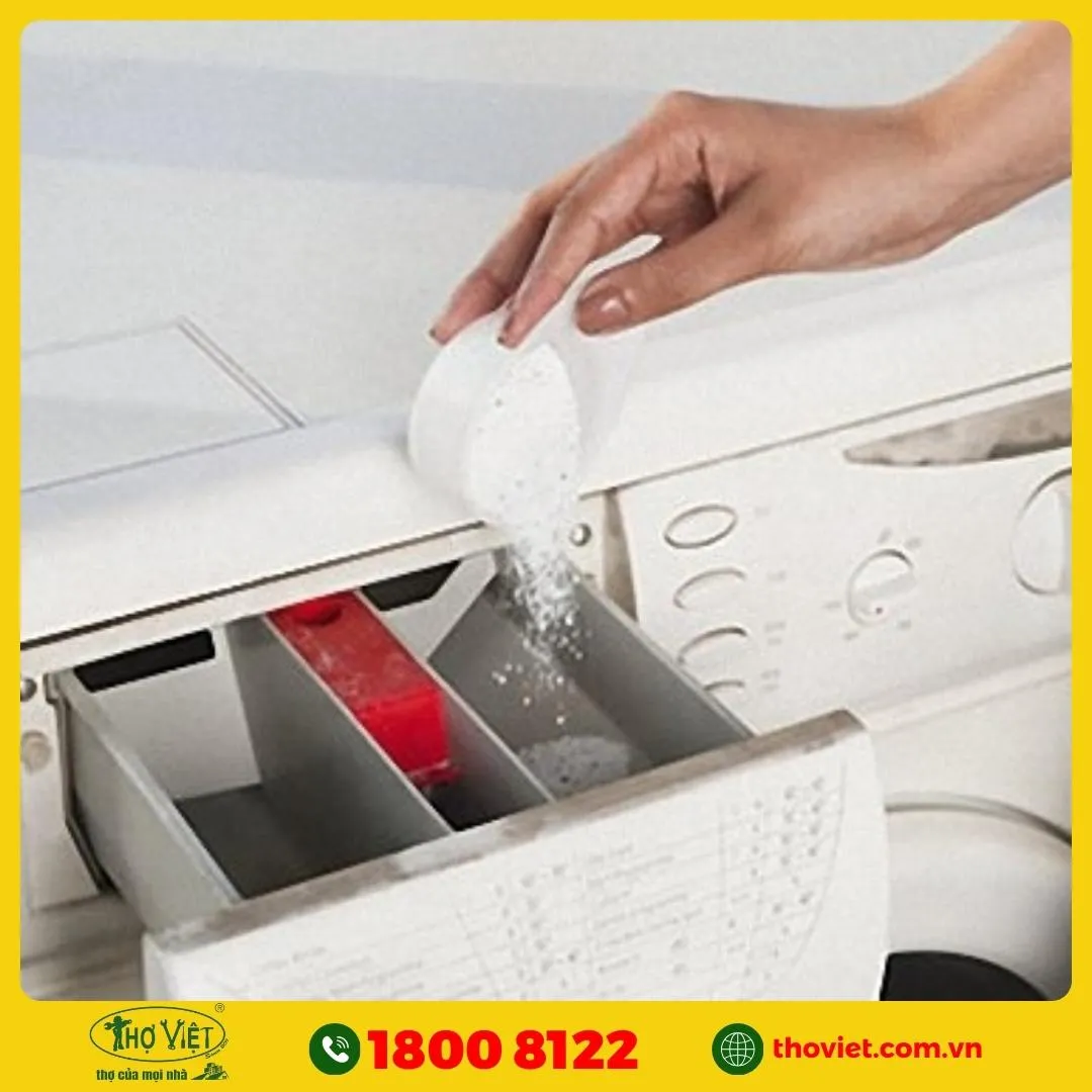 Dùng sai hoặc quá nhiều bột giặt/nước giặt