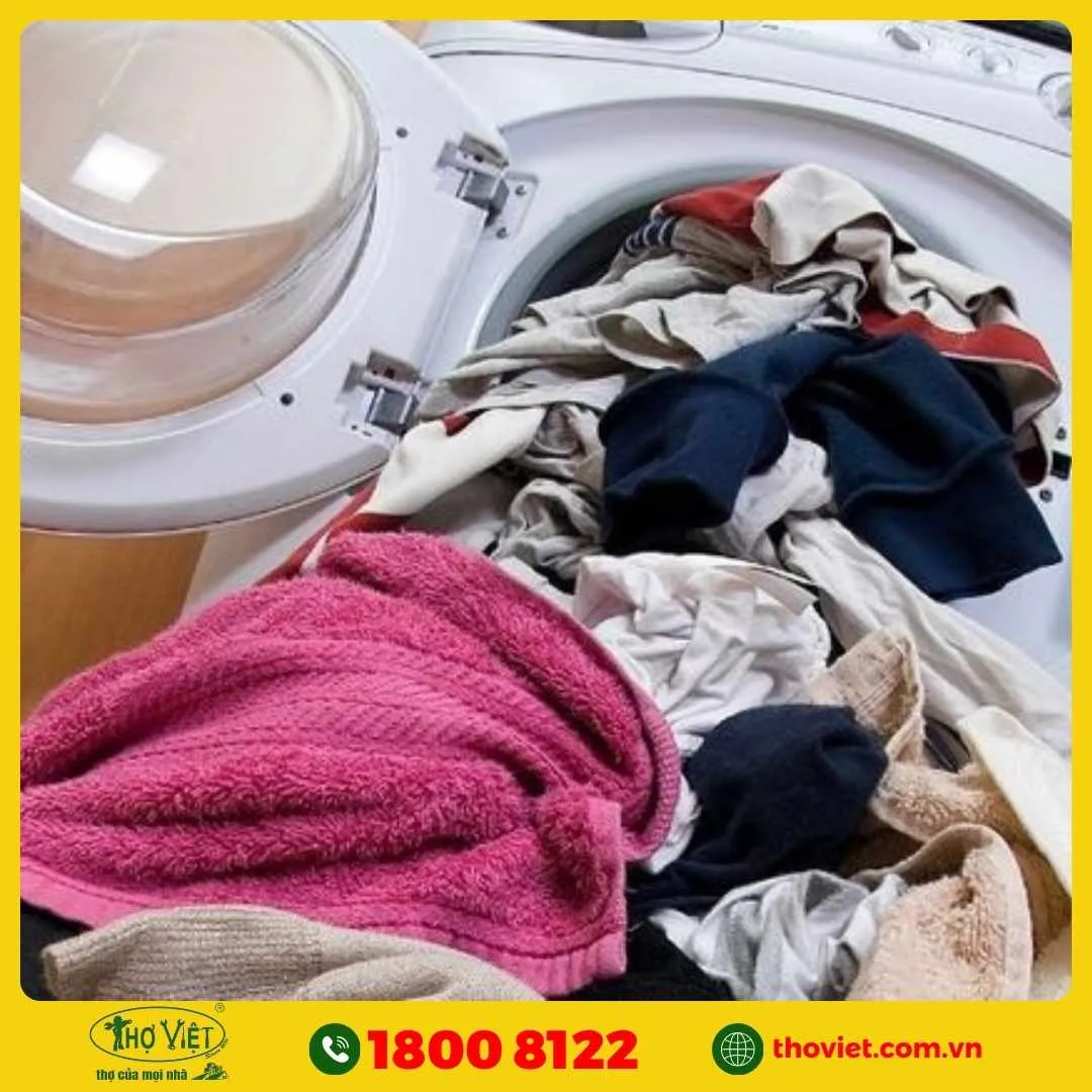 Giặt quá tải quần áo 