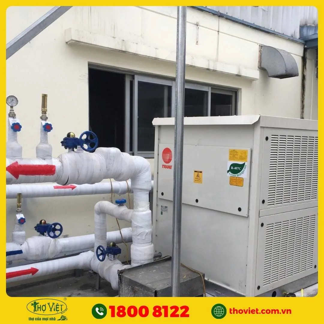 Vệ sinh hệ thống máy lạnh Chiller giải nhiệt nước