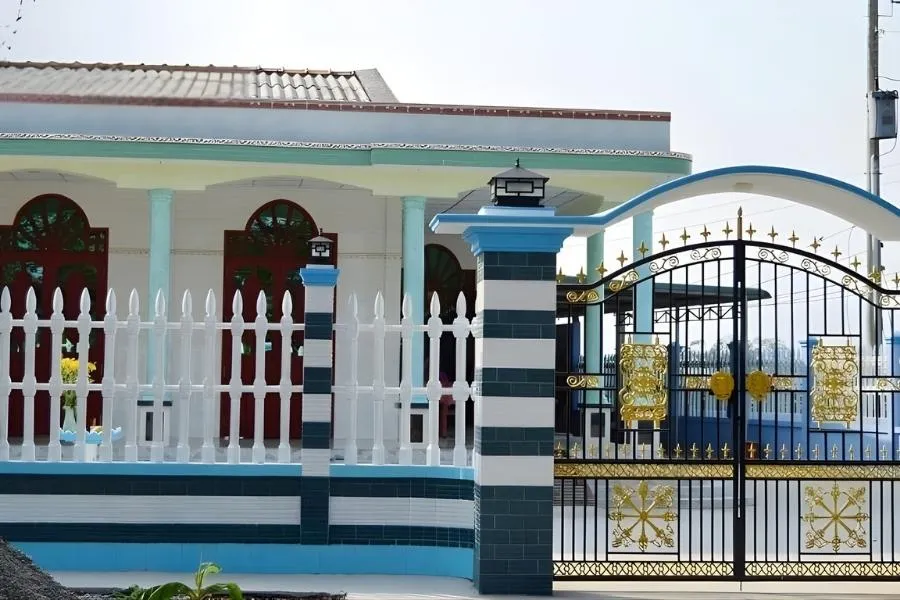 Mẫu hàng rào đẹp cho nhà cấp 4