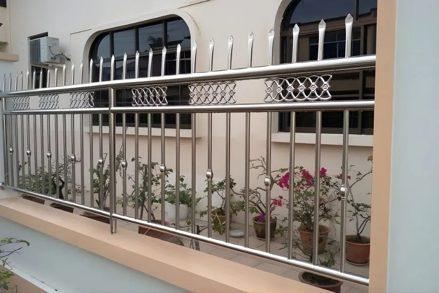 Mẫu hàng rào inox