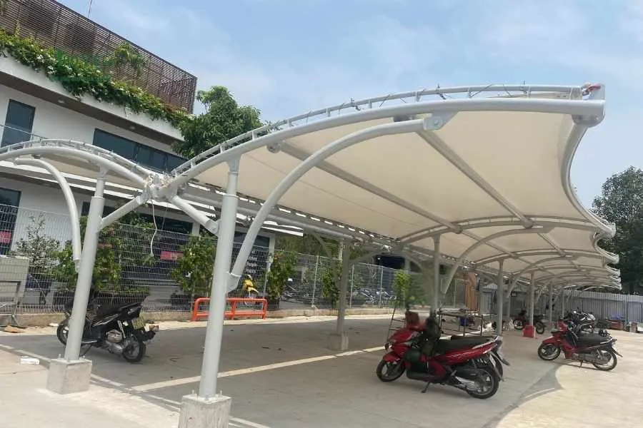 Mẫu nhà xe mái vòm bạt căng