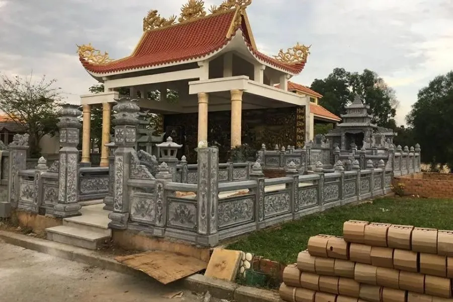 Vì sao mẫu nhà mồ đơn giản được lựa chọn?