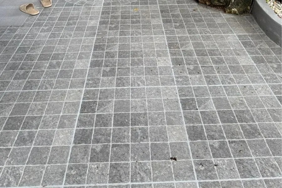 Khả năng thoát nước & chống rêu mốc