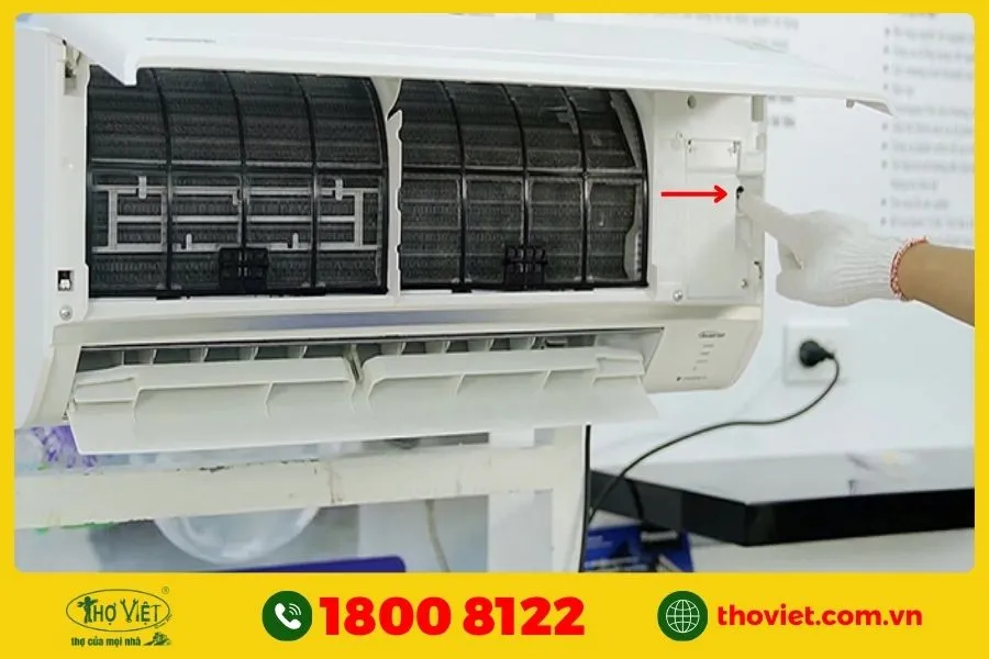 Bật máy khi mất remote bằng nút Auto Off/On