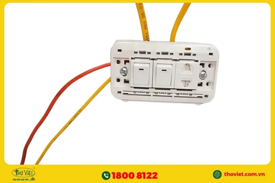 Sơ đồ ổ điện 2 công tắc 1 ổ cắm