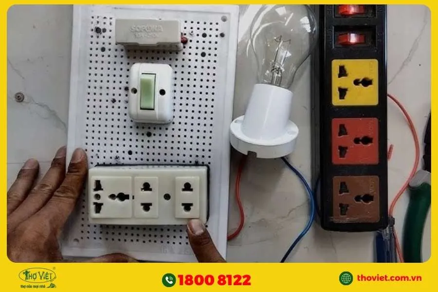 Sửa cầu chì dòng điện ngắn mạch