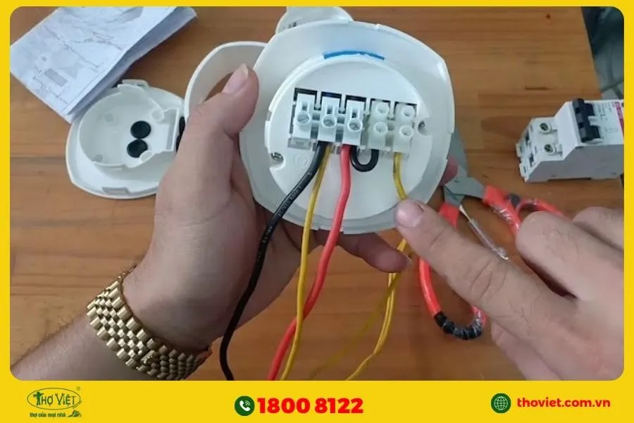 Cài đặt độ nhạy cho cảm biến ánh sáng 