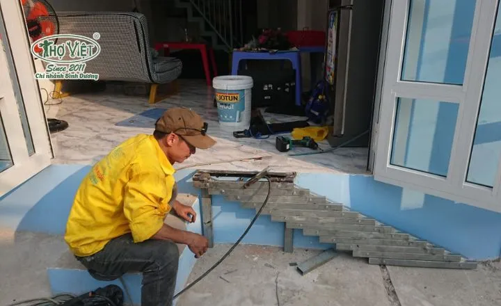 Hàn dốc dắt xe